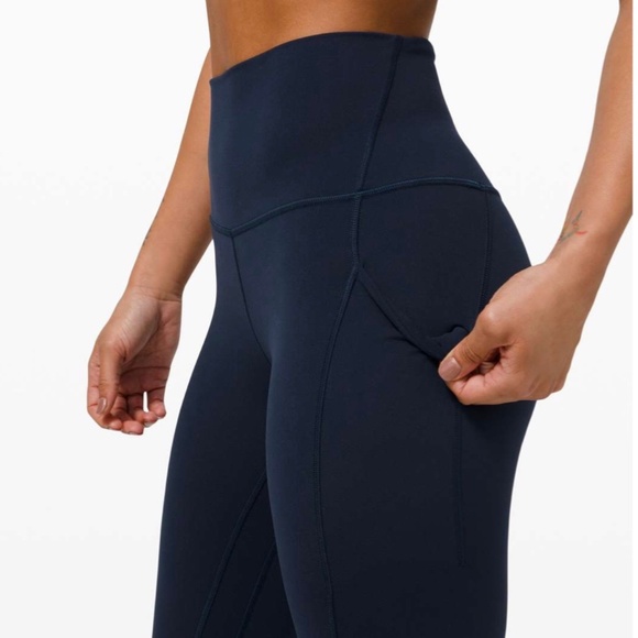Lululemon Align High Rise Pant with Pockets 25" True Navy - Size 6 - Picture 7 of 11